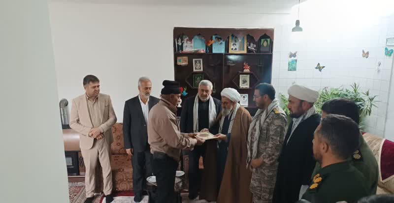 📸تجلیل از خانوادههای معظم شهیدان فرجالله بیطالی و حسن خضریاصل در چالدران